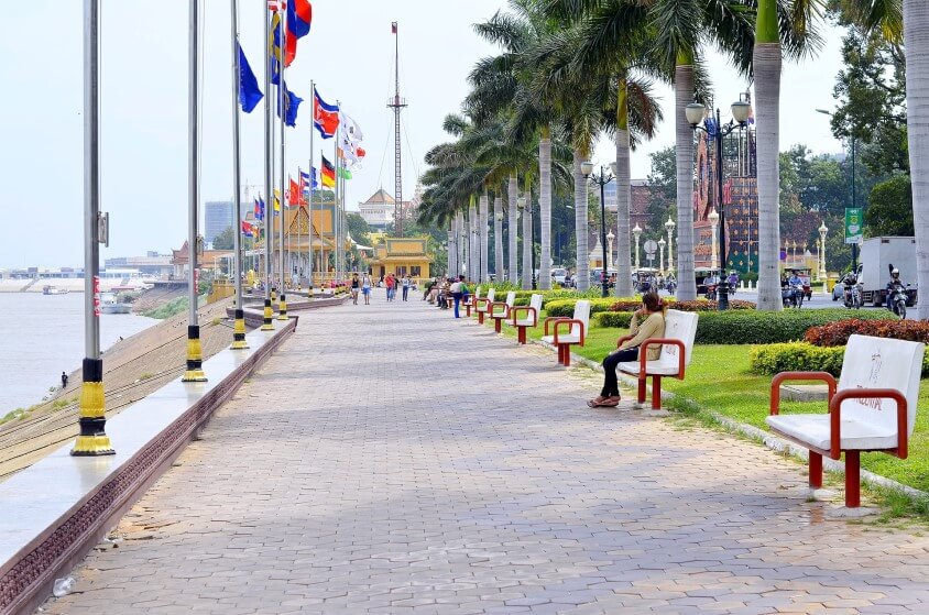 Phnom Penh - Sisowath Quay