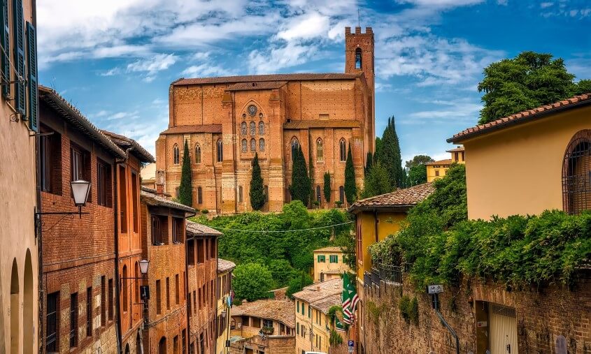 Siena Sehenswürdigkeiten - Basilika San Domenica